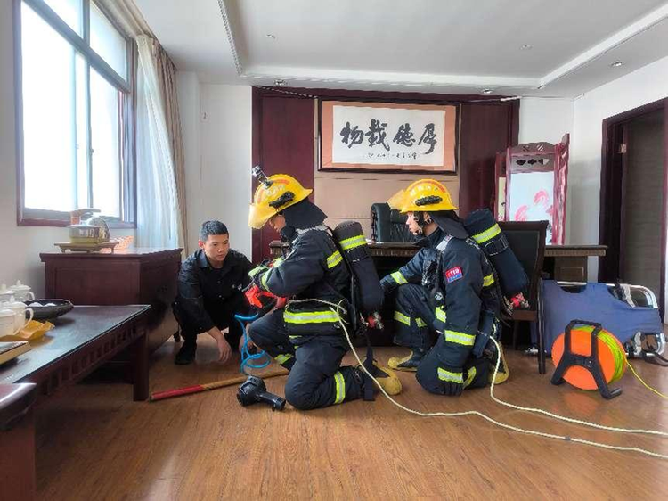 贛州石城：多部門聯動 築牢冷庫場所火災防控銅墻鐵壁