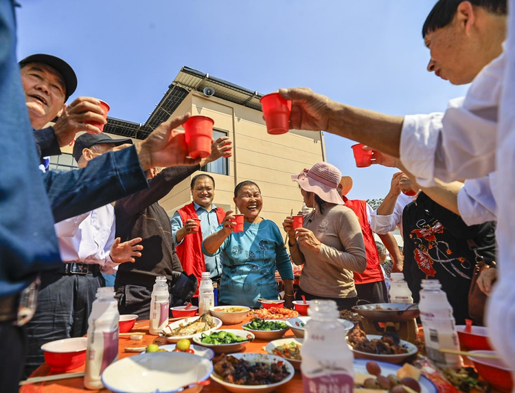 江西湖口：一頓飯的陪伴 這裡的老人重陽節幸福感拉滿