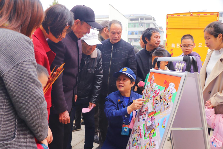 贛州寧都消防巧借贛南臍橙國際博覽會開展消防宣傳進集會“兩個一”活動