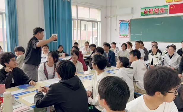 讓化學更有“魔力” 九江學院協同賦能中學課堂提質增效_fororder_圖片3