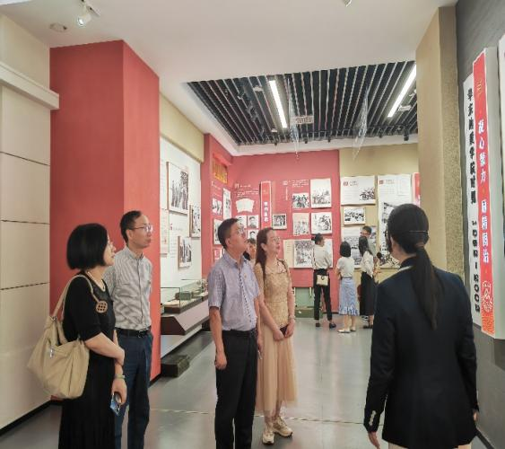 黨建共建聚合力 清風正氣踐初心——三校檔案館開展多元融合式支部共建主題黨日活動_fororder_圖片2