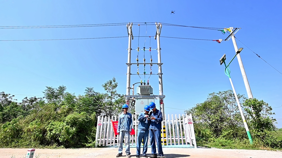 國網豐城市供電公司：無人機助力秋檢“加速度” 築牢電網安全防線_fororder_微信圖片_20250919092049