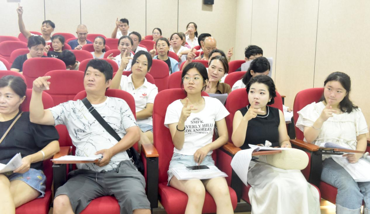 江西樂平：無聲勝有聲 指尖傳大愛_fororder_圖片21