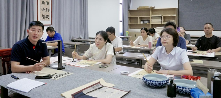 江西樂平:“銀齡”樂學煥新生_fororder_圖片9