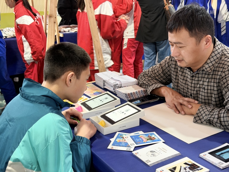“聲”動九江 “悅”暖童心 江西省圖書館舉辦關愛特殊兒童數字悅讀推廣活動_fororder_2