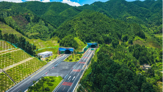 江西重點工程總投資超200億遂川至大余高速公路建成通車_fororder_江西重點工程總投資超200億遂川至大余高速公路建成通車720