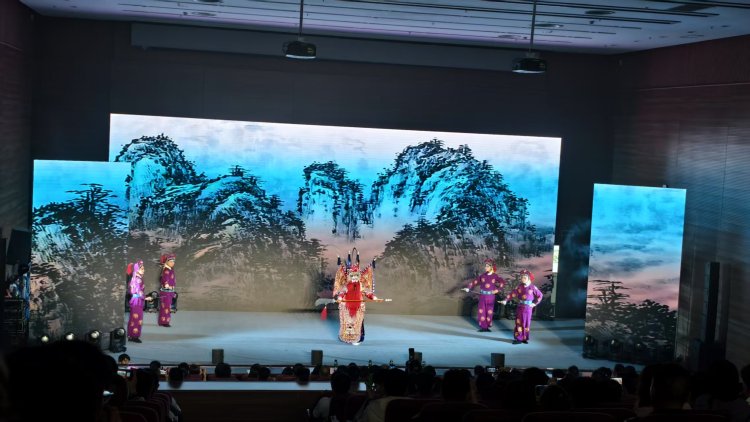 “與人民同行”——“萬名文藝家下基層”新時代文明實踐文藝志願服務走進江西南昌_fororder_微信圖片_20250524144225