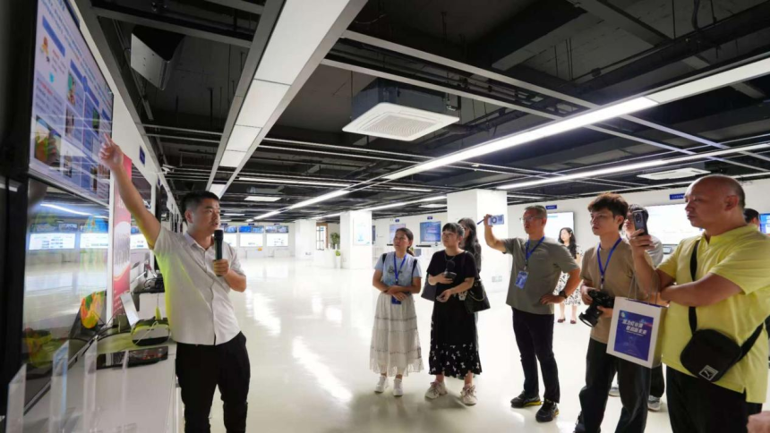 中國移動VR創新中心：5G+VR，助力江西VR産業跑出“加速度”