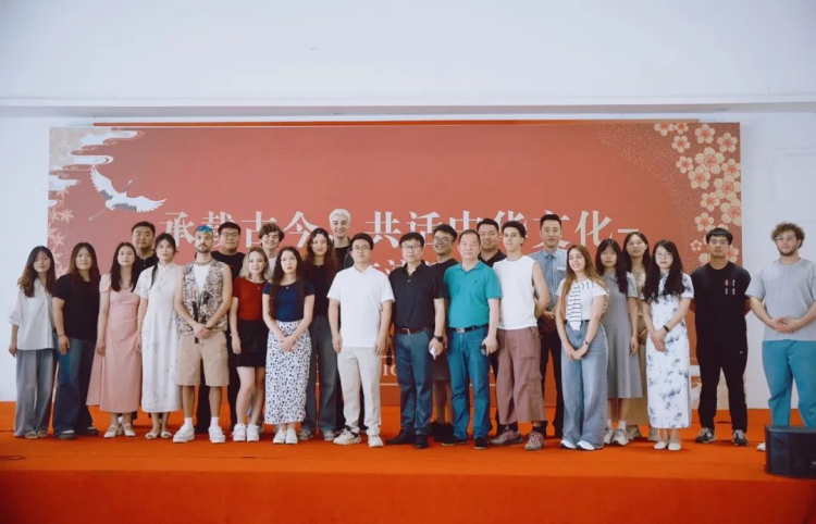 豐城市博雅學校舉行“承載古今，共話中華文化”國際交流活動_fororder_圖片13