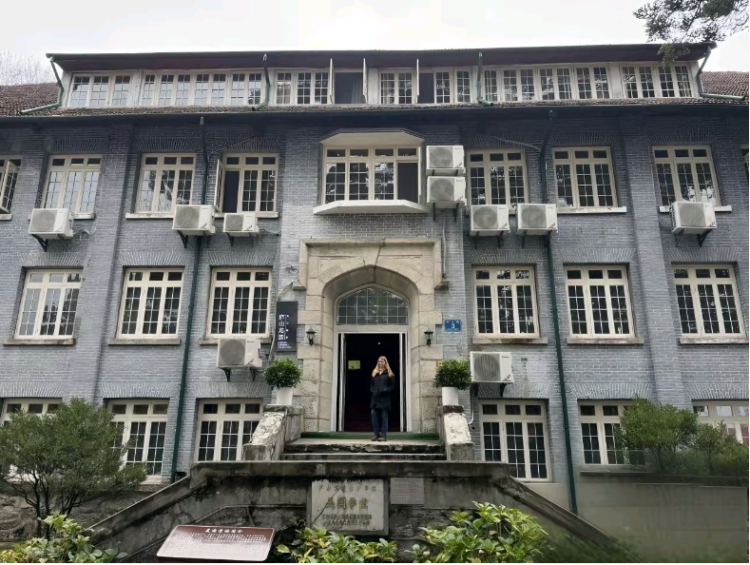 圖片默認標題
