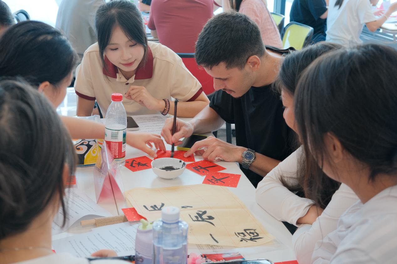 江西製造職業技術學院成功舉辦“SkyTalks：飛越語言與科技的橋梁”國際交流活動_fororder_圖片15