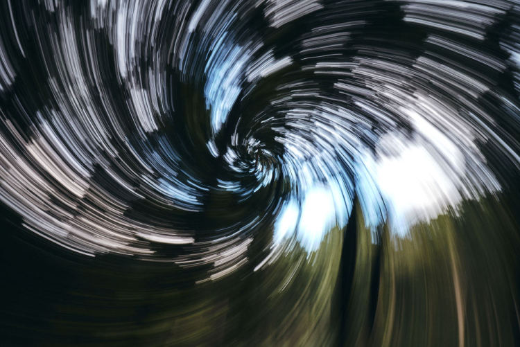 以鏡頭為媒,共繪“天下悠”之境——“讓世界看見廬山”國際攝影采風活動側記