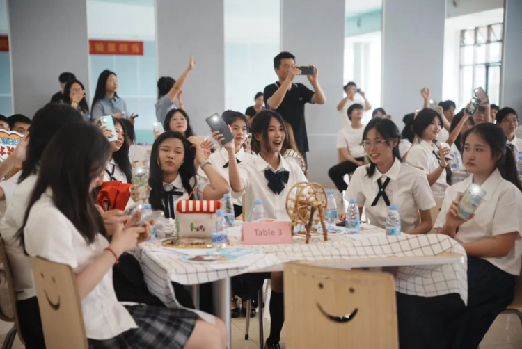 豐城市博雅學校舉行“承載古今，共話中華文化”國際交流活動_fororder_圖片6