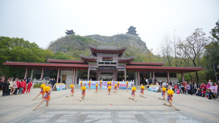 賽事“燃動”文旅經濟：實現“體育+文旅”雙贏——江西省體育賽事進景區創新調研