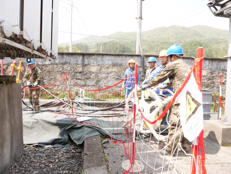 國網奉新縣供電公司：電力檢修“零停電” 客戶用電“零影響”_fororder_微信圖片_20250410155532