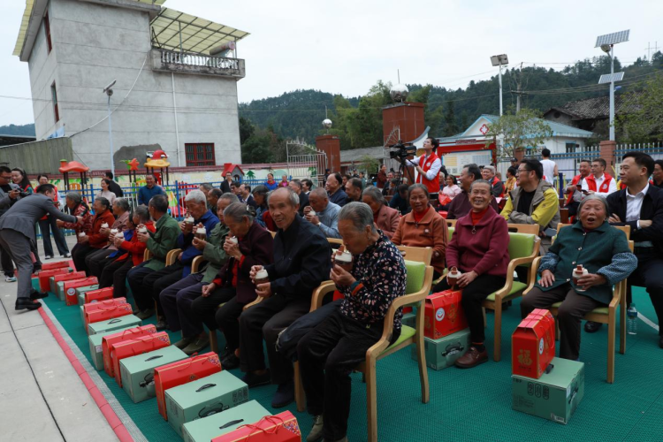 歲歲重陽喜，濃濃敬老情——江西省美好家園攜手溪口村共慶九九重陽節_fororder_圖片10