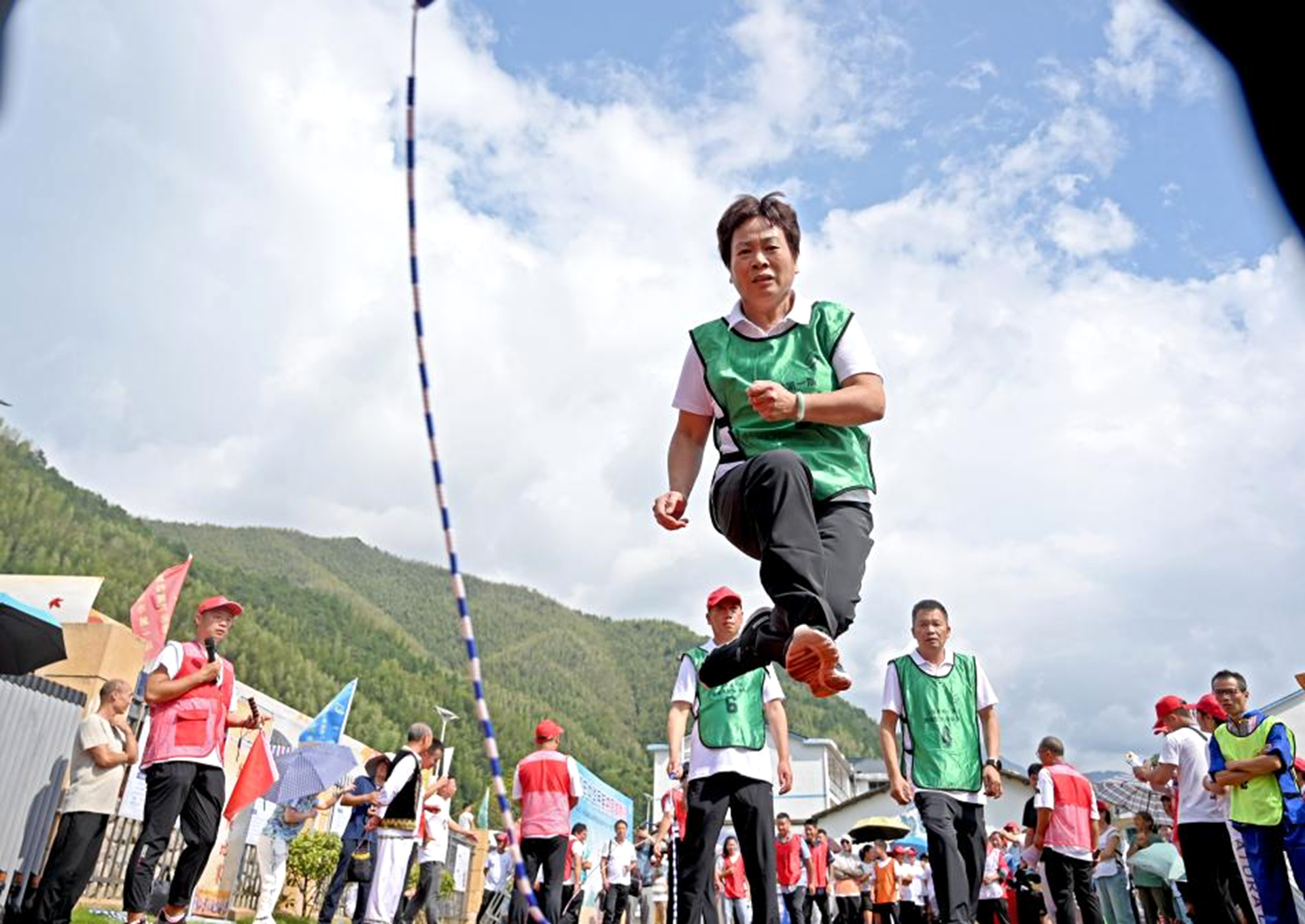 上饒市首屆民族趣味運動會在鉛山縣舉行_fororder_163