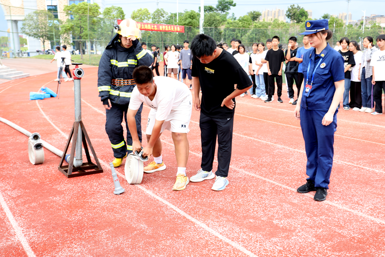 贛州寧都消防：上好“開學第一課” 點亮安全“開學季”_fororder_63
