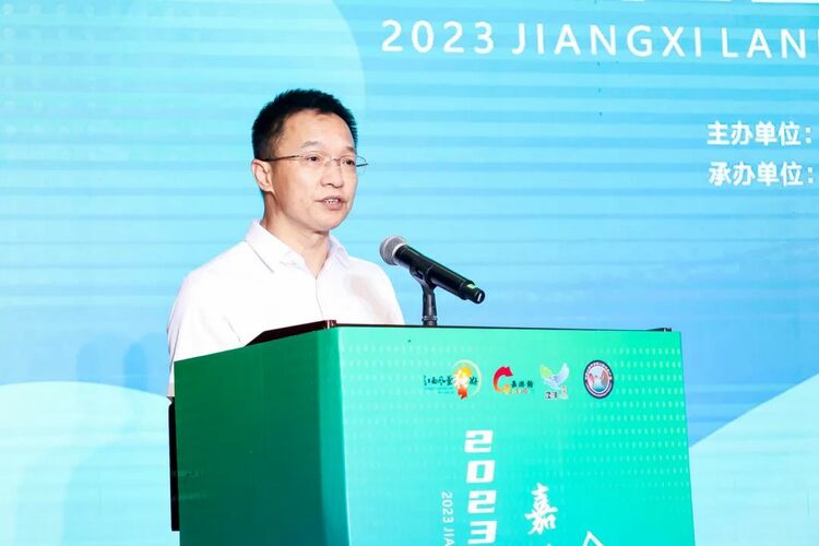 朱虹會長出席協會主辦的2023“江西風景獨好”新媒體引力大會並做主題演講