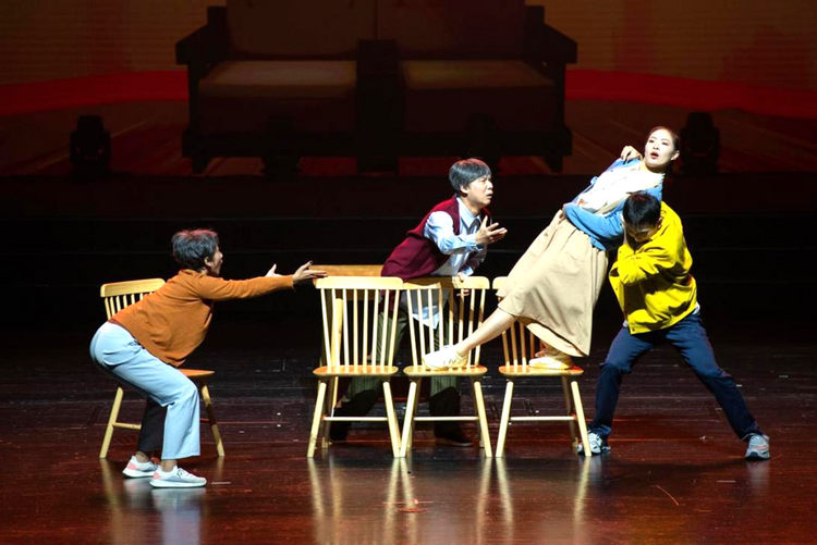 “大地情深”全國優秀群眾文藝作品巡演（江西站）精彩上演_fororder_233