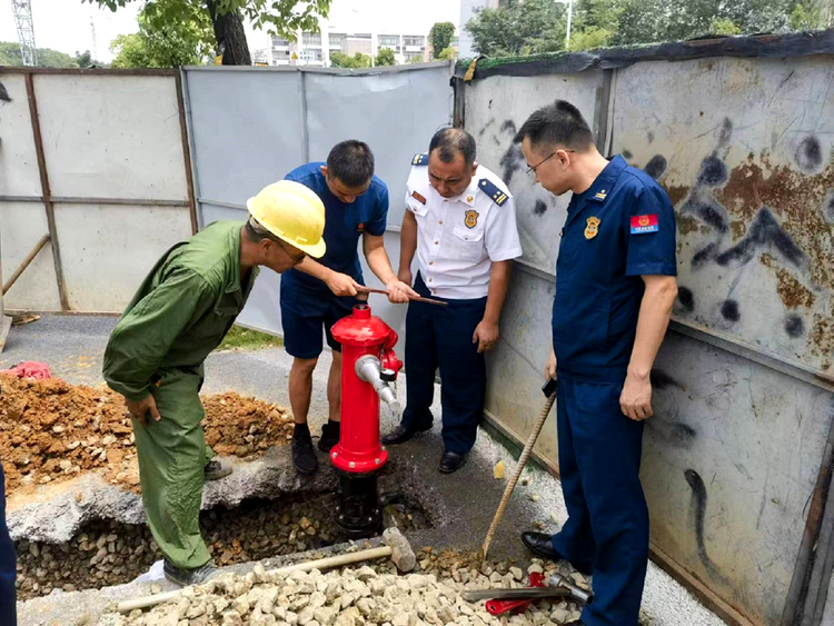 錨定目標 篤行實幹 南昌經開區全力推進市政消火栓建設工作_fororder_53