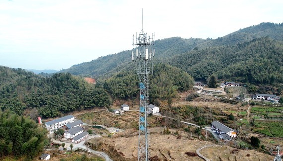 吉安移動在神山村建設的4G基站_fororder_吉安移動在神山村建設的4G基站