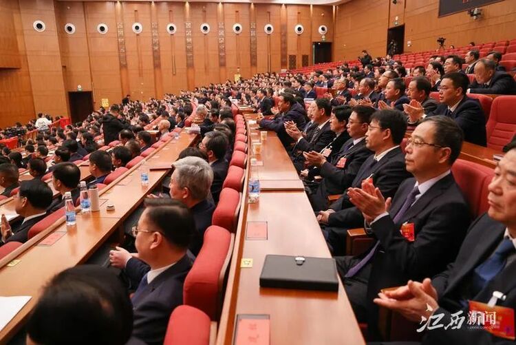 江西省十四屆人大二次會議在南昌勝利閉幕