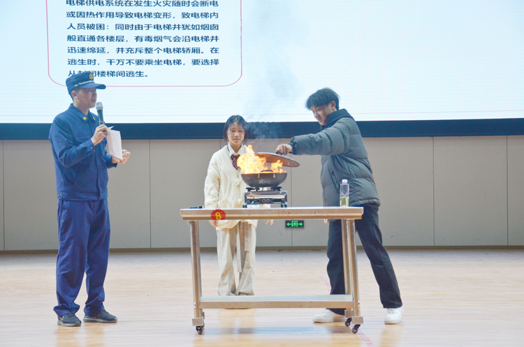 寧都縣消防救援大隊：除患攻堅大整治 用消防安全知識點亮校園_fororder_12