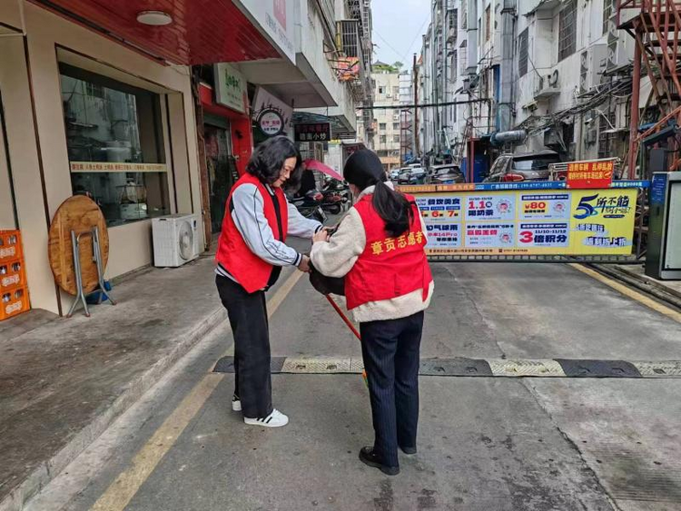 向“鋒”而行 建行贛州市分行團委青年志願服務情暖三月_fororder_圖片13
