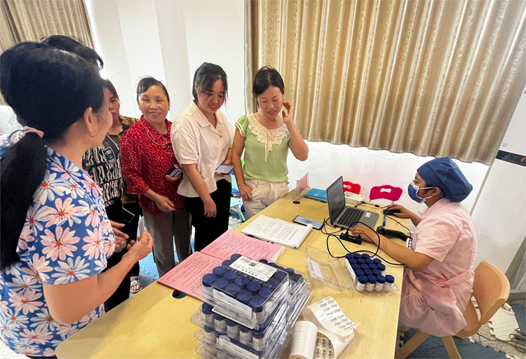贛州贛縣區：“兩癌”篩查進企業 為女職工健康保駕護航_fororder_圖片11