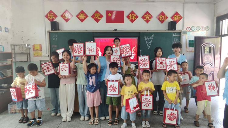 “鄉約”紅都瑞金 東華理工學子沉浸式“三下鄉”走實又走心_fororder_圖片10