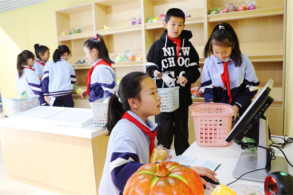 遼寧朝陽1958科學樂園盛裝開園