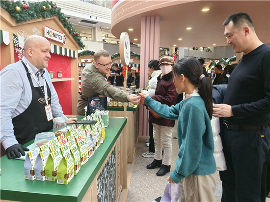 千余種俄羅斯“好賀兒”已就位 第二屆俄羅斯食品文化周來了