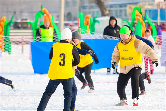 “幸福島·稻夢杯”瀋陽市第二屆雪地足球村超聯賽即將開賽 48支隊伍球場競技