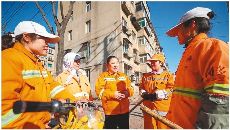 在遼全國人大代表積極宣講全國兩會精神