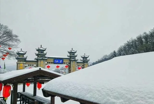 鞍山千山景區邀請全國醫務人員免票參觀