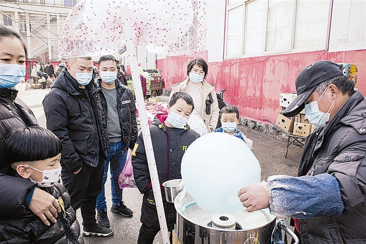 大連：逛大集 買年貨