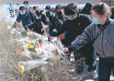 瀋陽：文明祭祀 綠色清明_fororder_祭祀3