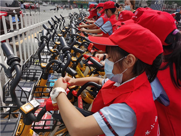 瀋陽市鐵西區開展“共享單車 共享文明”主題志願服務活動_fororder_圖片 4