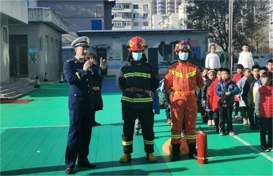 樹立消防意識、共建平安校園 瀋陽市岐山一校惟美校區舉辦消防安全系列活動_fororder_消防1