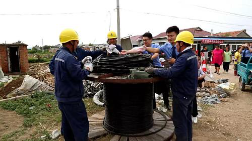 開原市人民檢察院馳援龍捲風災區