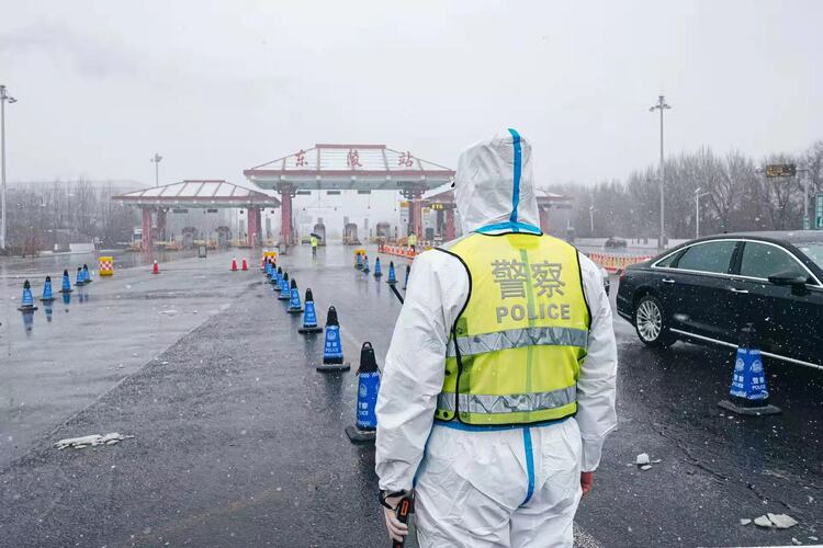 【疫情防控 瀋陽在行動】他們，每天查驗進城車輛4300輛、核錄人員5500余人_fororder_13