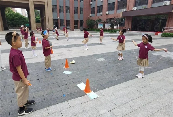 瀋陽市第七中學附屬小學開展“卓越少年展風采 闖關趣評向未來”活動_fororder_七中附小4