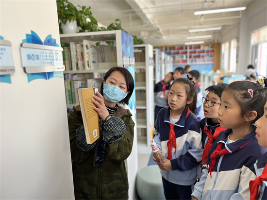 遼沈一校讀書節期間走進大東區少兒圖書館_fororder_圖片1