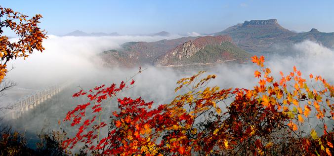 本溪楓葉紅了 國慶長假到本溪賞楓觀美景