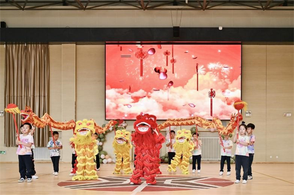 瀋陽市第七中學附屬幼兒園舉辦傳統遊戲運動會_fororder_七中幼兒園1_副本