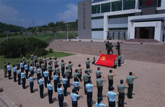 “錦州蘋果”樹下的主題黨日活動_fororder_錦州軍分區2