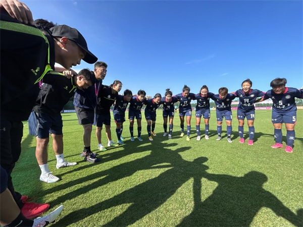 遼寧沈北禾豐女足4：0戰勝浙江大學女足 提前挺進八強_fororder_體育圖