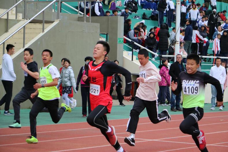 瀋陽市皇姑區召開中小學生田徑運動會