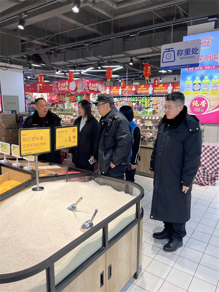 當好食品安全守護人 瀋陽市于洪區加強節前食品安全監管工作_fororder_于洪區2